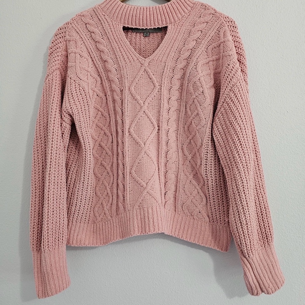 Absolutely Famous -‎ Cable Sweater